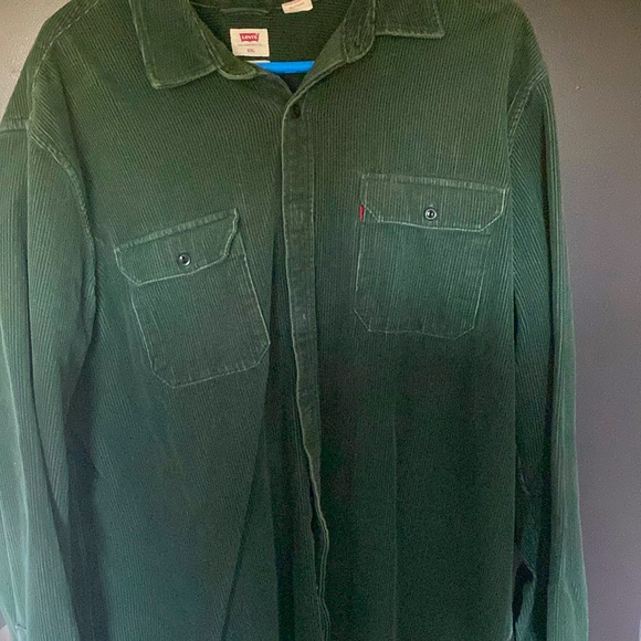 Levi’s Jean Jacket - Picture 1 of 3